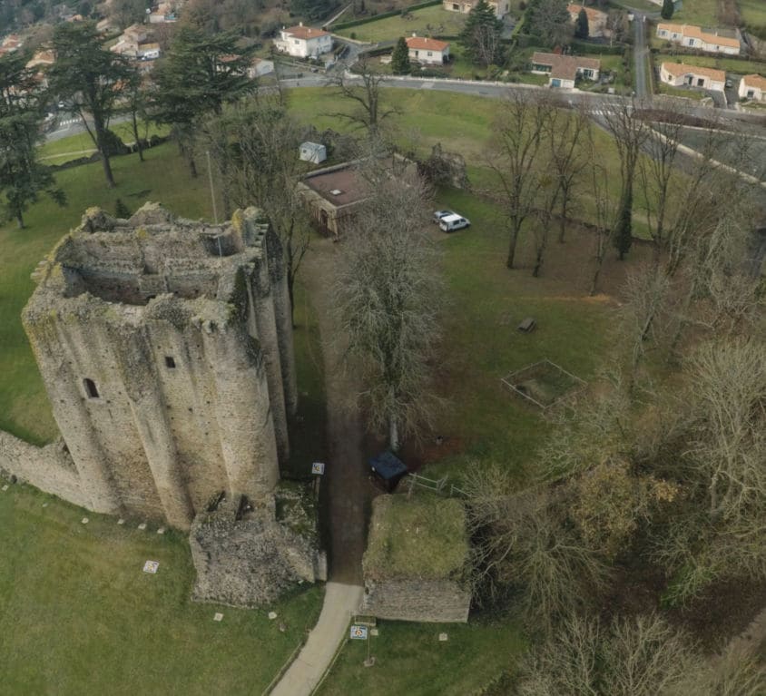 Drone Vendée – Donjon de Pouzauges