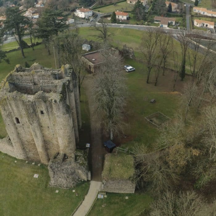 Drone Vendée – Donjon de Pouzauges