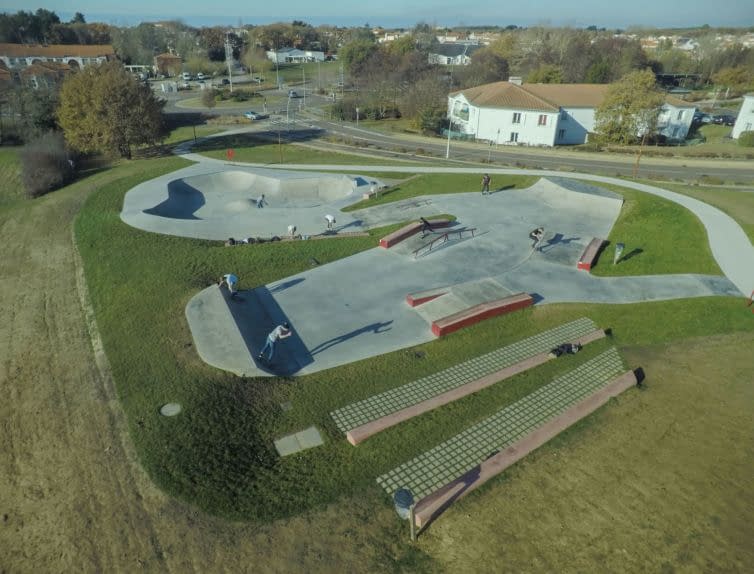 Photo drone en Vendée : prestation au Château d'Olonne 2 Skate park du Château d'Olonne